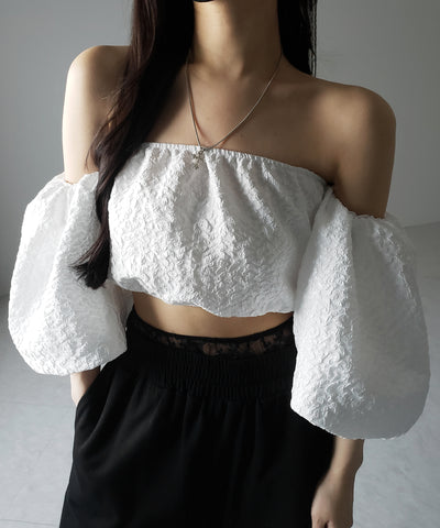 【 ２color 】オフショルダーボリュームパフショートブラウス ／ off shoulder volume puff short blouse
