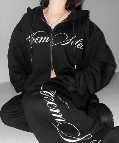 【 セットアップ可能 】レタリングロゴプリントワイドスウェットパンツ ／ lettering logo print wide sweat pants