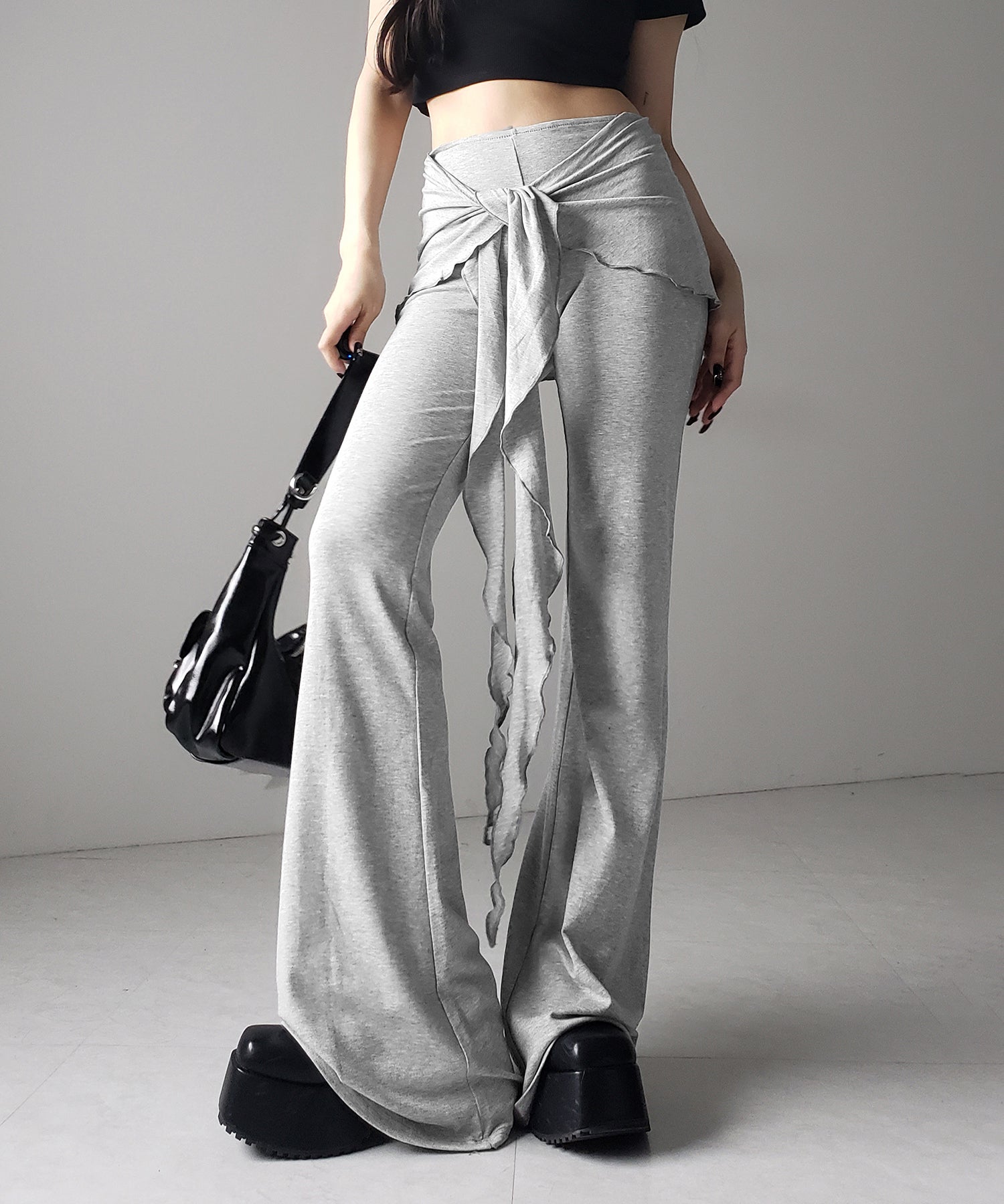 【 ２color 】ラップレイヤードフリルカットフレアパンツ ／ wrap layered frill cut flare pants