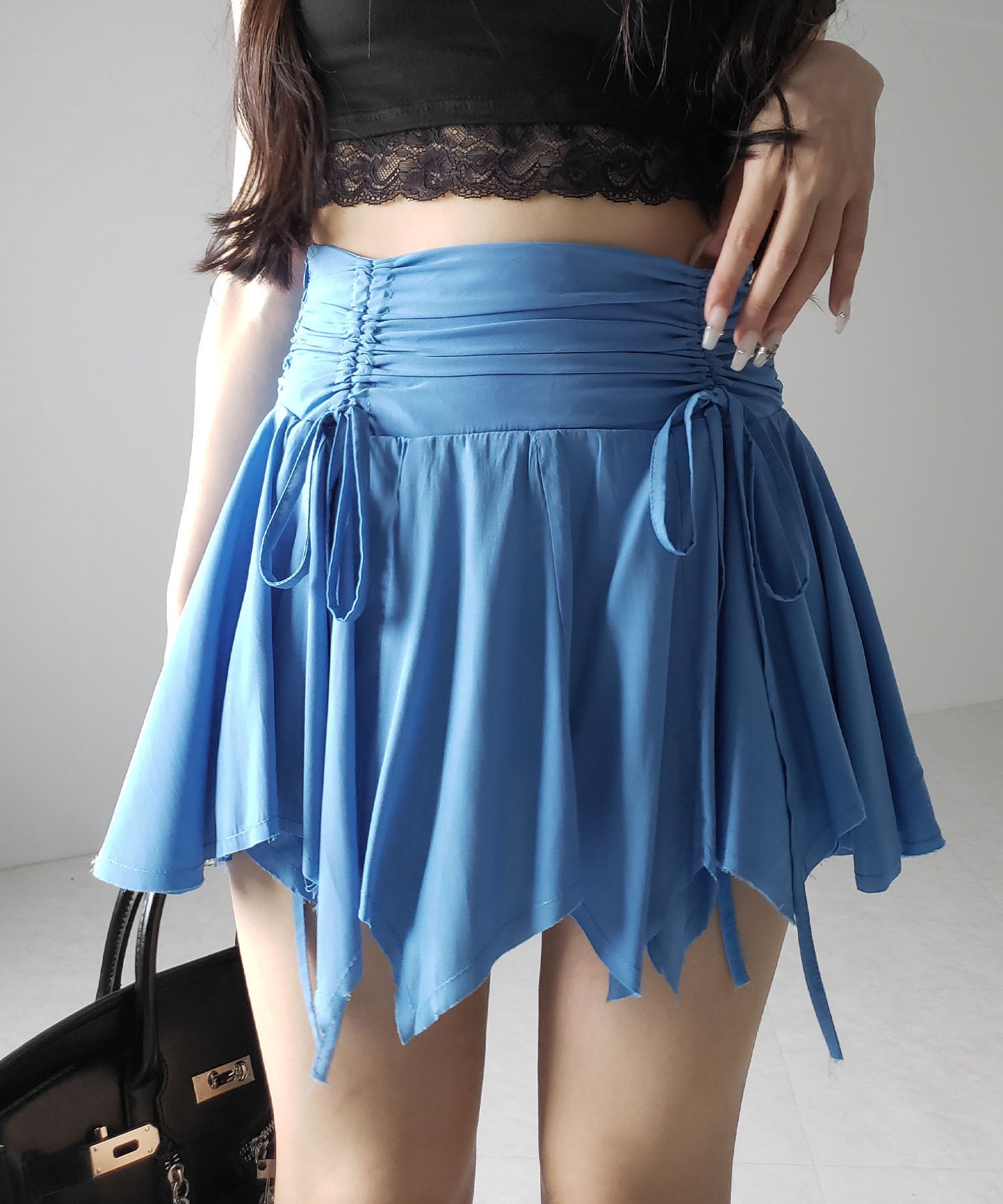 【 ２color ／ ２size 】シャーリングダブルリボンアシンメトリーフリルミニスカート ／ shirrin double ribbon asymmetry frill mini skirt