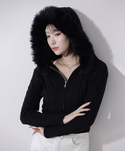 ファーフーディダブルジップショートニットパーカー ／ Fur hooded double zip short knit hoodie