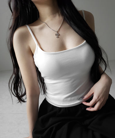 【 カップ付き 】スクエアネックストラップスリムキャミソール ／ square neck strap slim camisole
