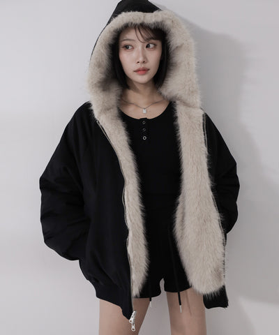 【 リバーシブル２WAY】ビッグフーディボリュームフェイクファーブルゾン ／ Reversible big hoodie volume fake fur blouson