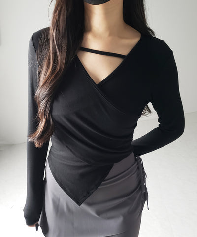 【 ３color 】ラインストラップギャザークロスレイヤードトップス ／ line strap gather cross layered Tops
