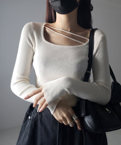 【 ３color 】２ストラップスクエアネックリブニット