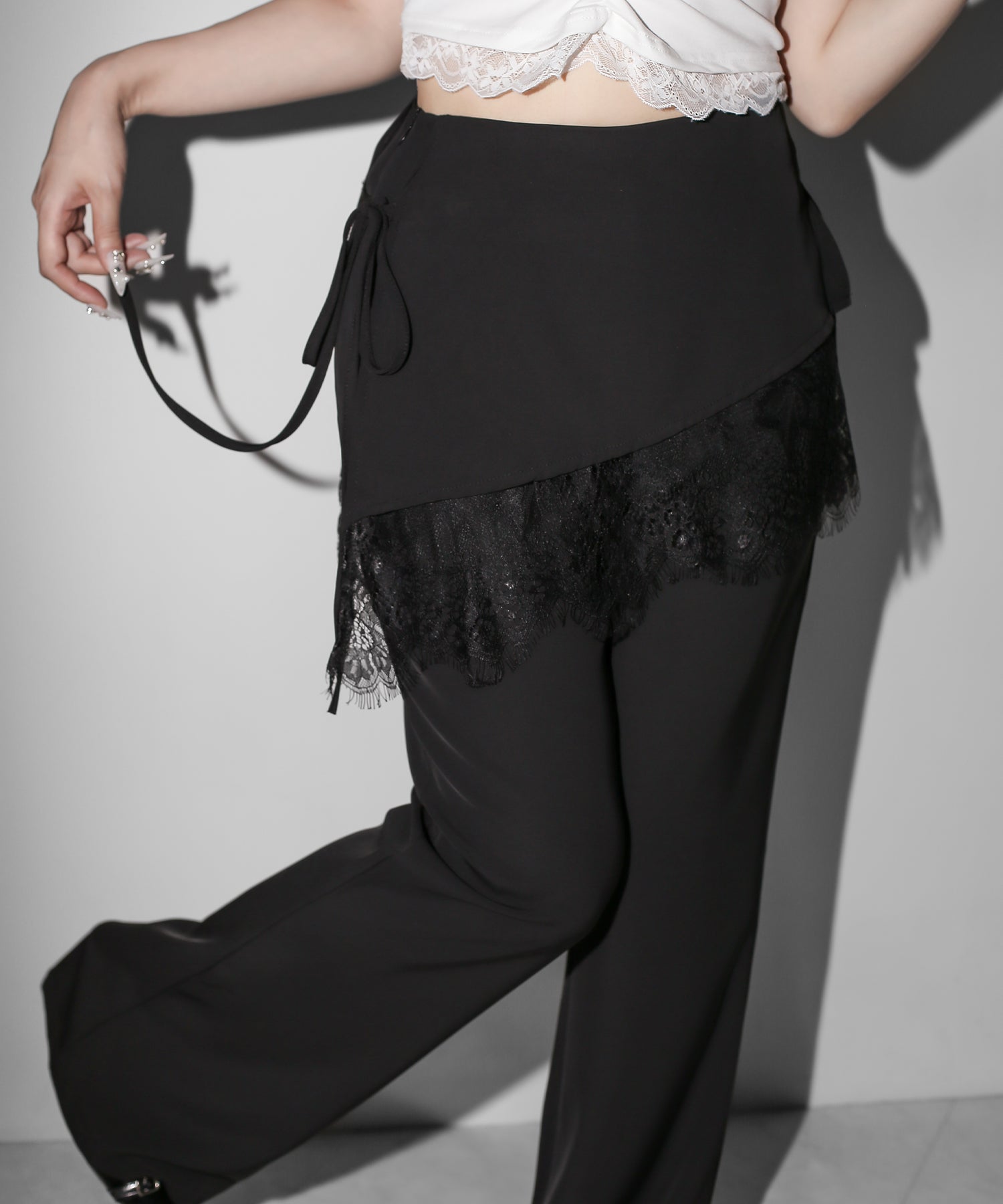 【３size 】レースレイヤードサイドリボンラップフレアスラックス ／ lace layered side ribbon wrap flare slacks