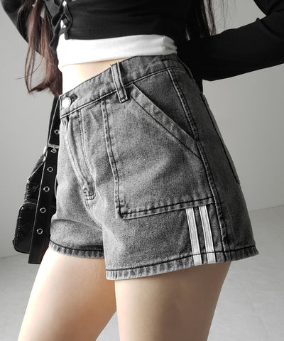 【 ２color 】サイドラインハイウエストデニムショートパンツ ／ sideline highwaist denim short pants