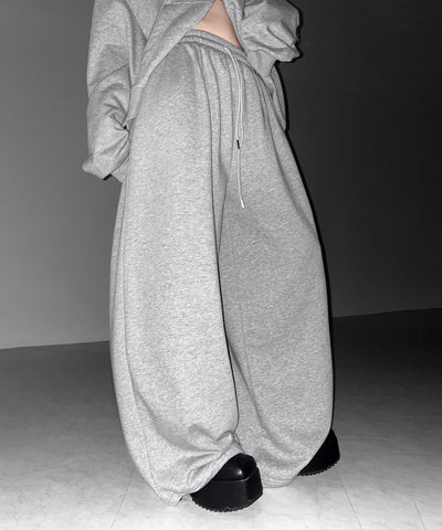 【 セットアップ可能 】レタリングロゴプリントワイドスウェットパンツ ／ lettering logo print wide sweat pants