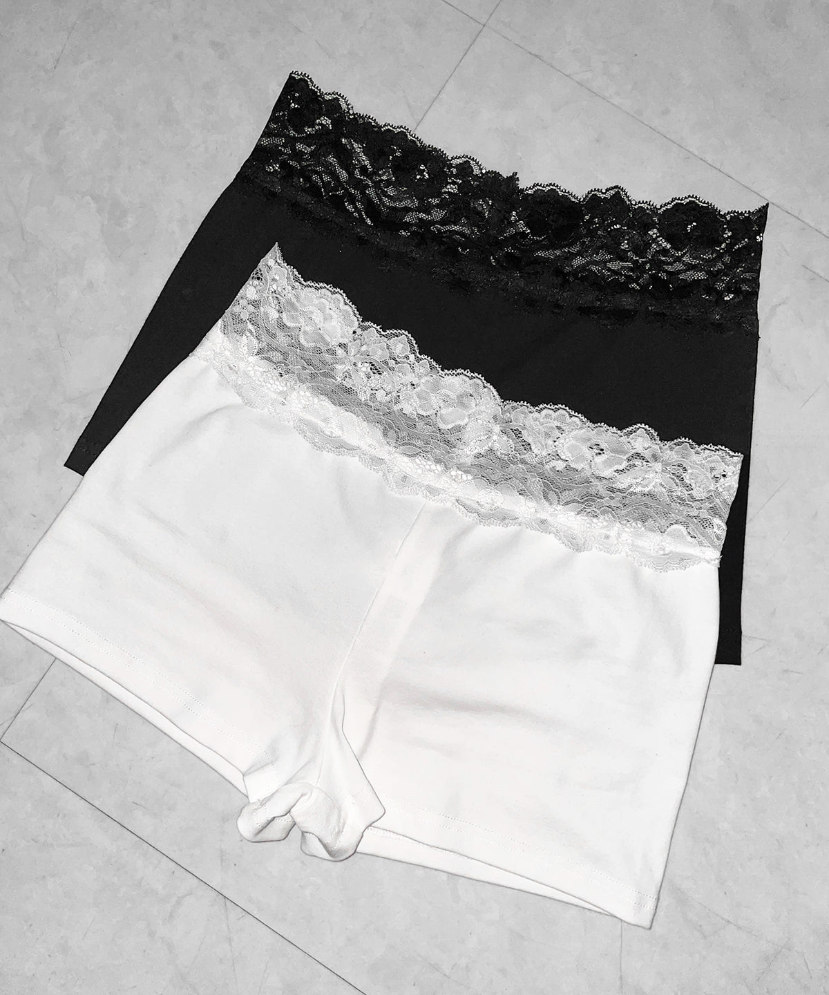 レースレイヤードインナーパンツ ／ Lace layered inner pants