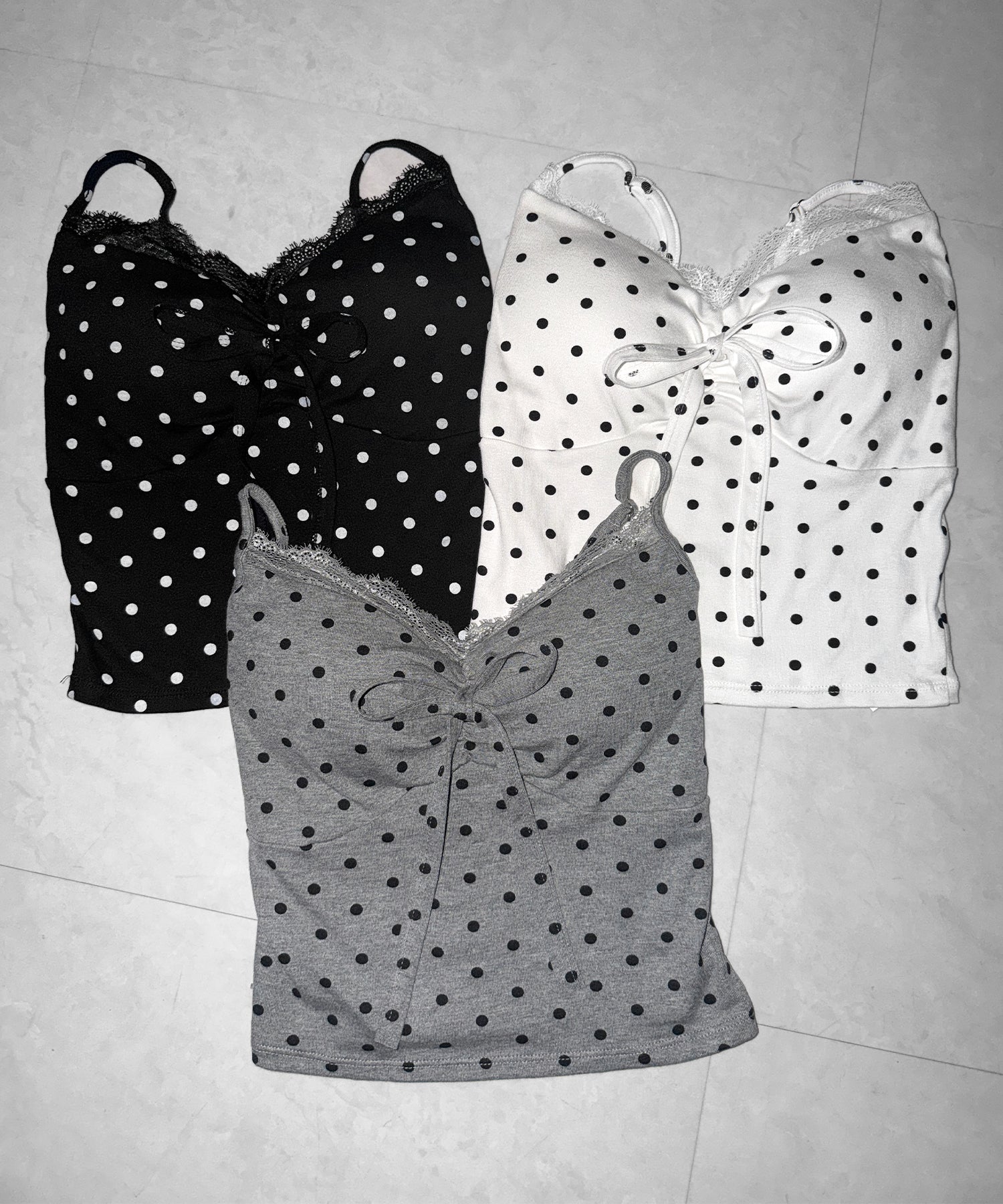 ドットレースフロントリボンキャミソール ／ Dot lace front ribbon camisole