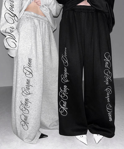 レタリングロゴ刺繍ワイドスウェットパンツ ／ lettering logo embroidery wide sweatpants