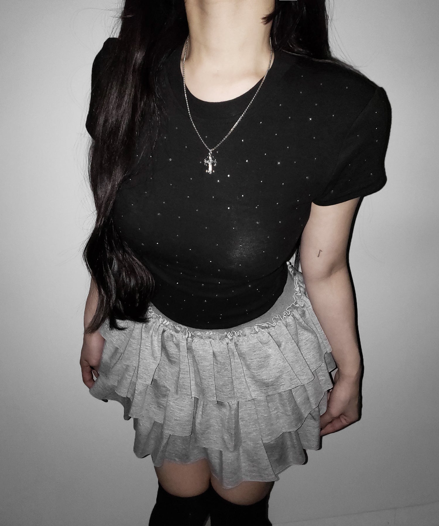 ラインストーン半袖タイトＴシャツ ／ Rhinestone short sleeve tight T-shirt