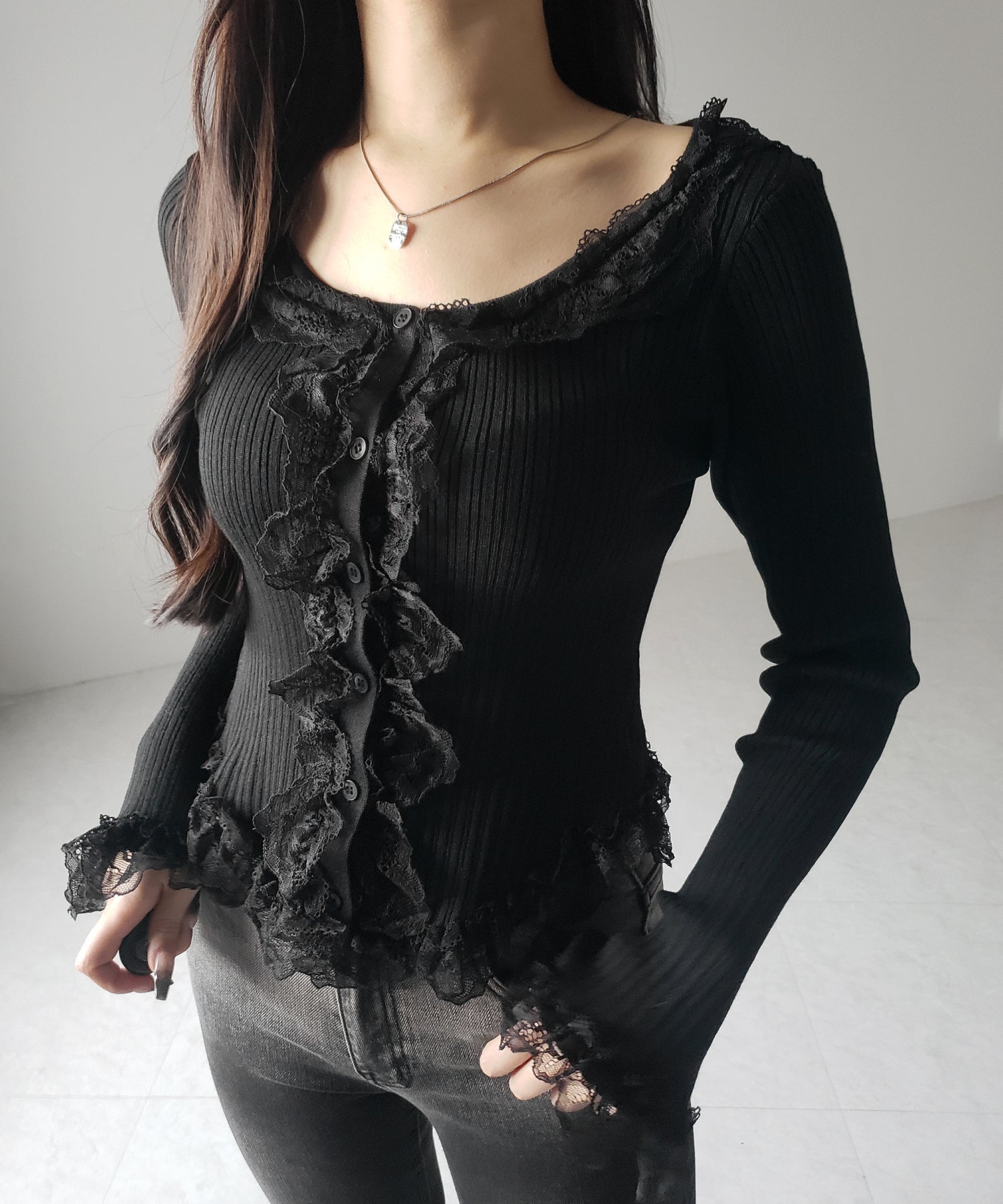 【 ３color 】レースフリルドッキングリブニットカーディガン ／ lace frill docking rib knit cardigan