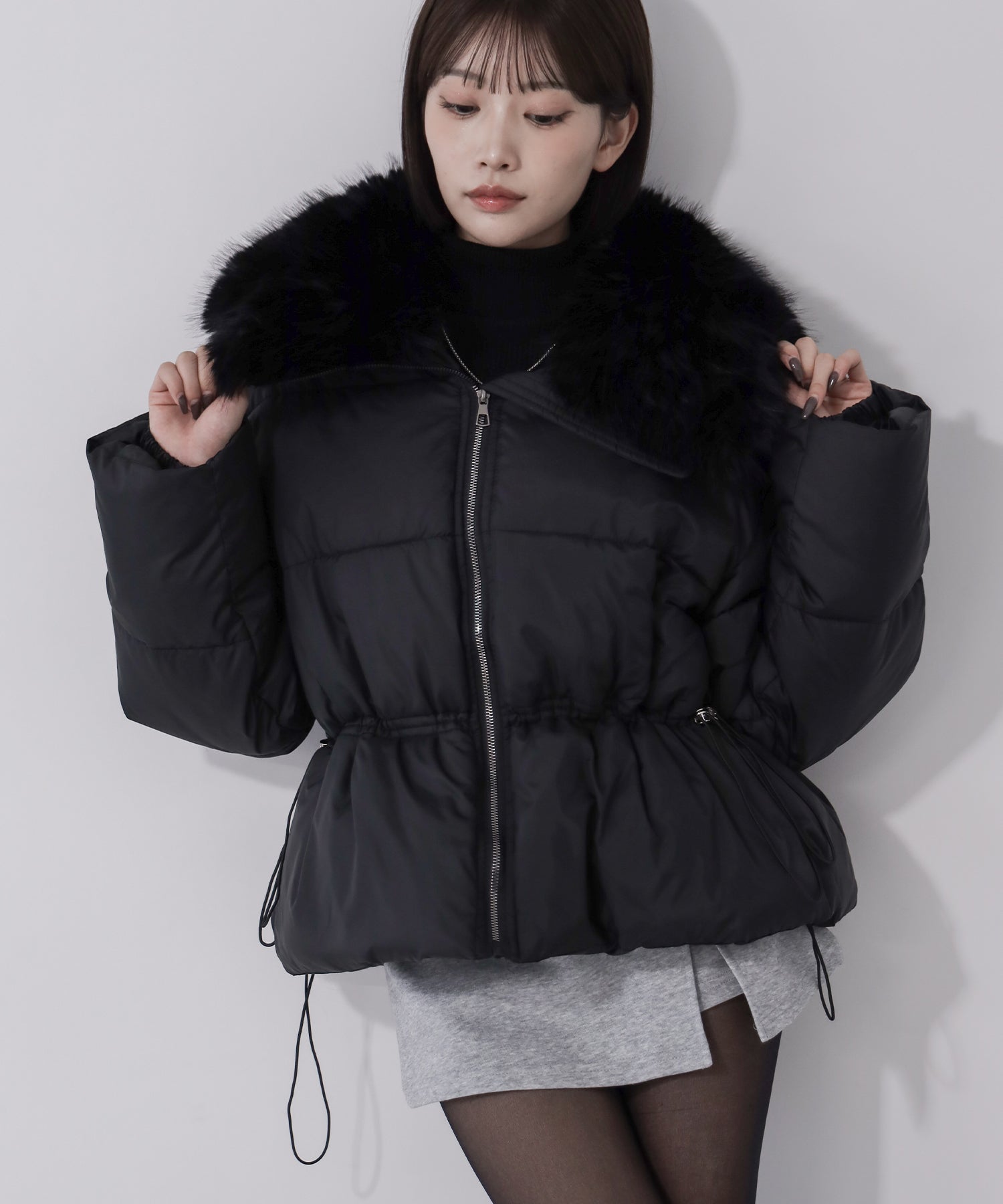 ファーカラーウエストマークミディダウンジャケット ／ fur collar waist-mark midi down jacket
