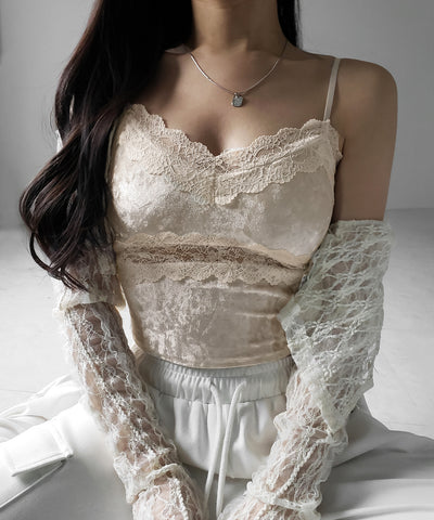 【 カップ付き 】ダブルレースベロアショートビスチェキャミソール ／ double lace velor short bustier camisole