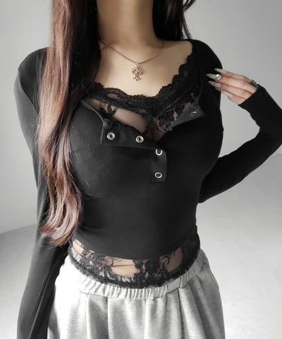 【 人気アイテムの長袖verが新登場！ 】レースレイヤードヘンリーネックスクエア長袖Ｔシャツ ／ lace layered henley neck square long sleeve T-shirt