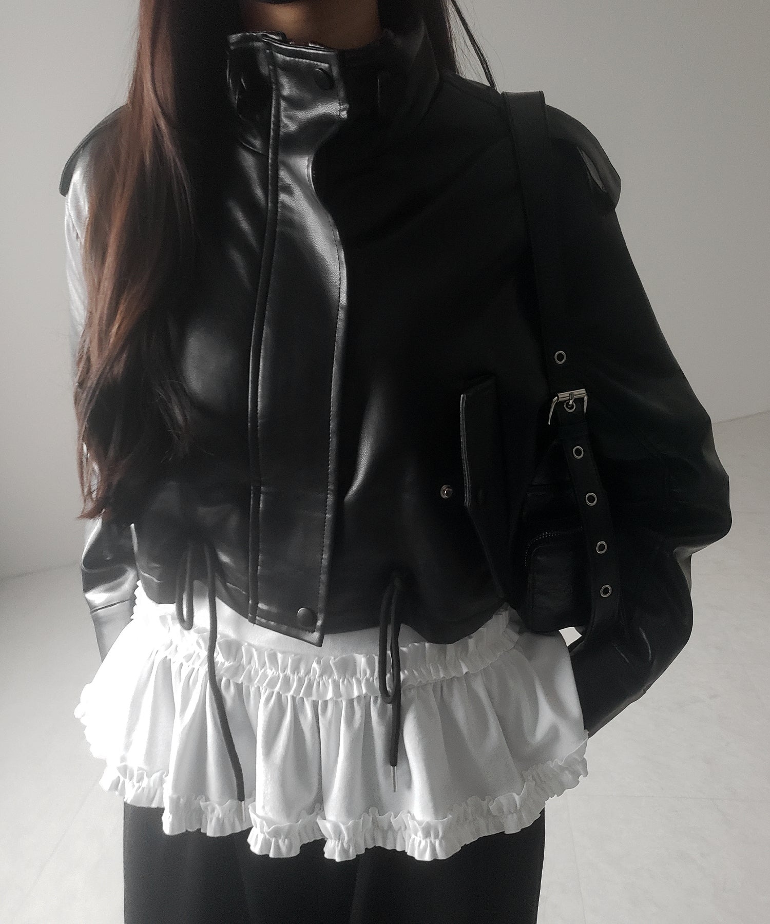 【 ３color 】裾フリルレイヤード長袖トップス ／ hem frill layered long sleeve tops