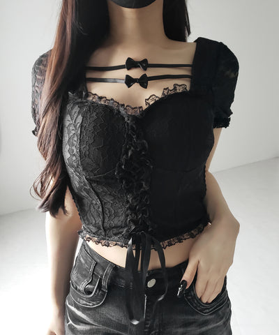【 ２color 】フロントリボンレースアップコルセットブラウス ／ front ribbon lace-up corset blouse