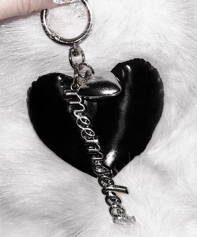 メタルロゴブラックハートチャーム ／ Metal logo black heart charm