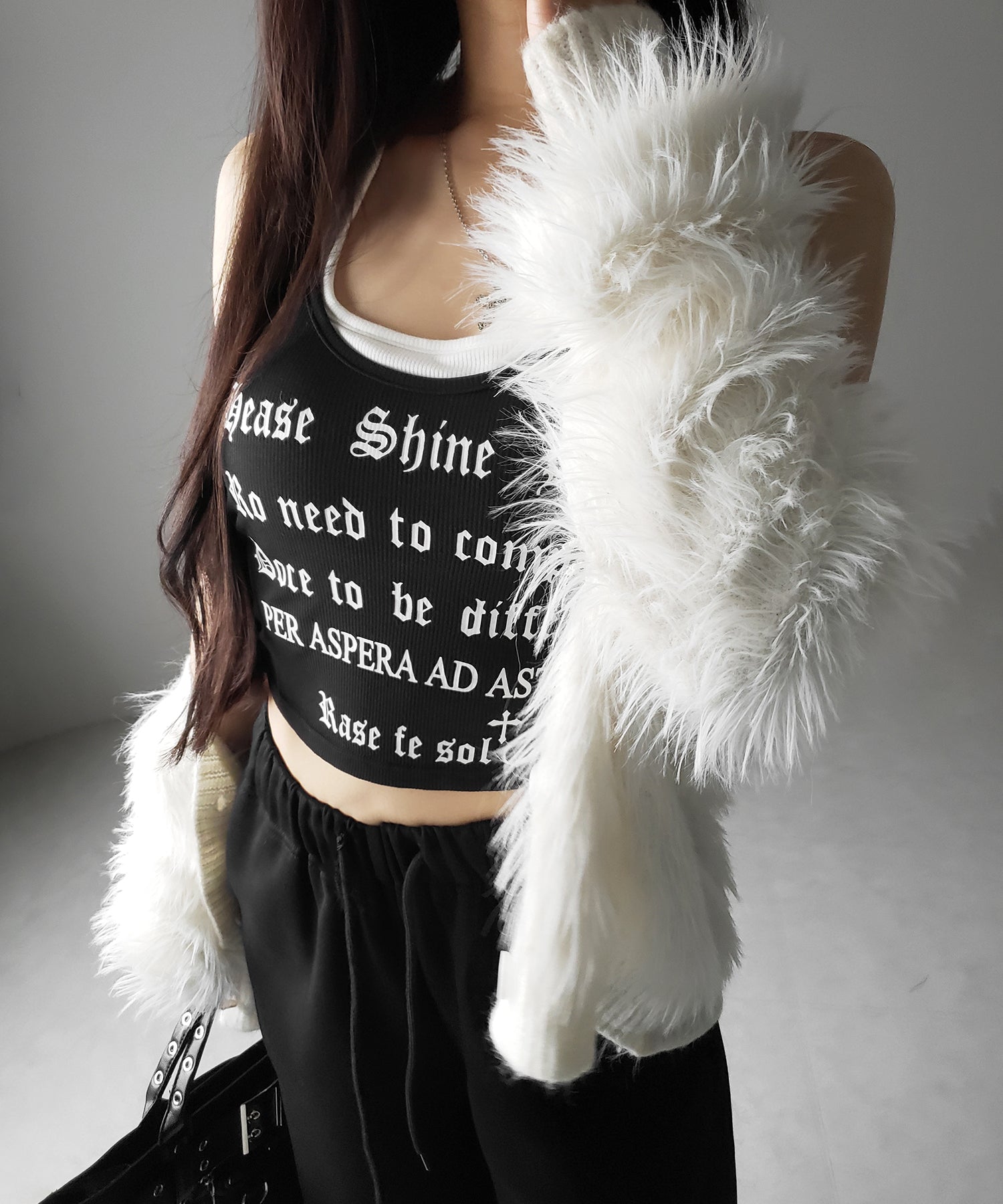【 ２color 】グランジロゴレイヤードキャミソールトップス ／ grunge logo layered camisole tops
