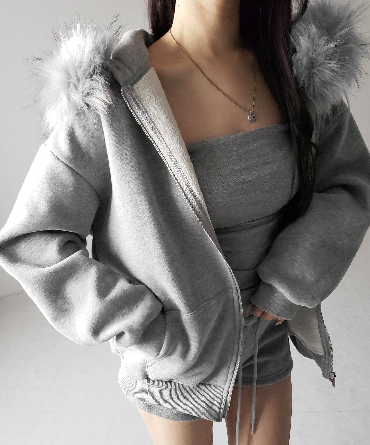 【 セットアップ 】裏起毛ファーフードオーバージップパーカー＆スウェットショートパンツ ／ Urakimo fur over zip hoodie ＆ sweat short pants SETUP