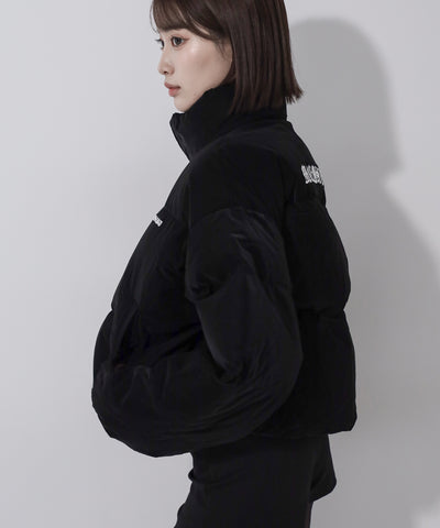 【 大好評につきロゴ無しバージョン追加！ 】グランジロゴ刺繍ショートパフダウンジャケット ／ grunge logo embroidery short puff down jacket