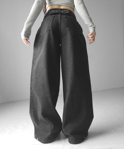 ヴィンテージライクウォッシュカーブワイドデニム ／ vintage like wash curve wide denim