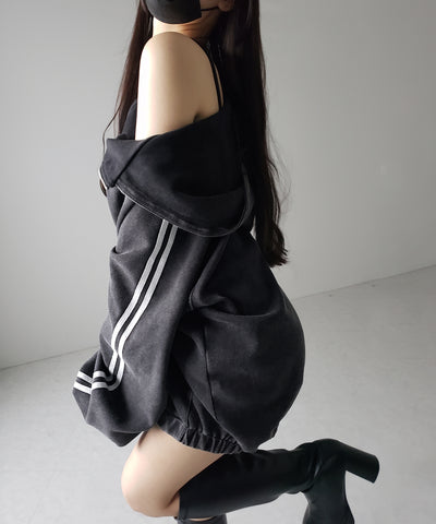 ピグメントヴィンテージ加工サイドラインジップアップパーカー ／ Pigment vintage side line zip-up hoodie