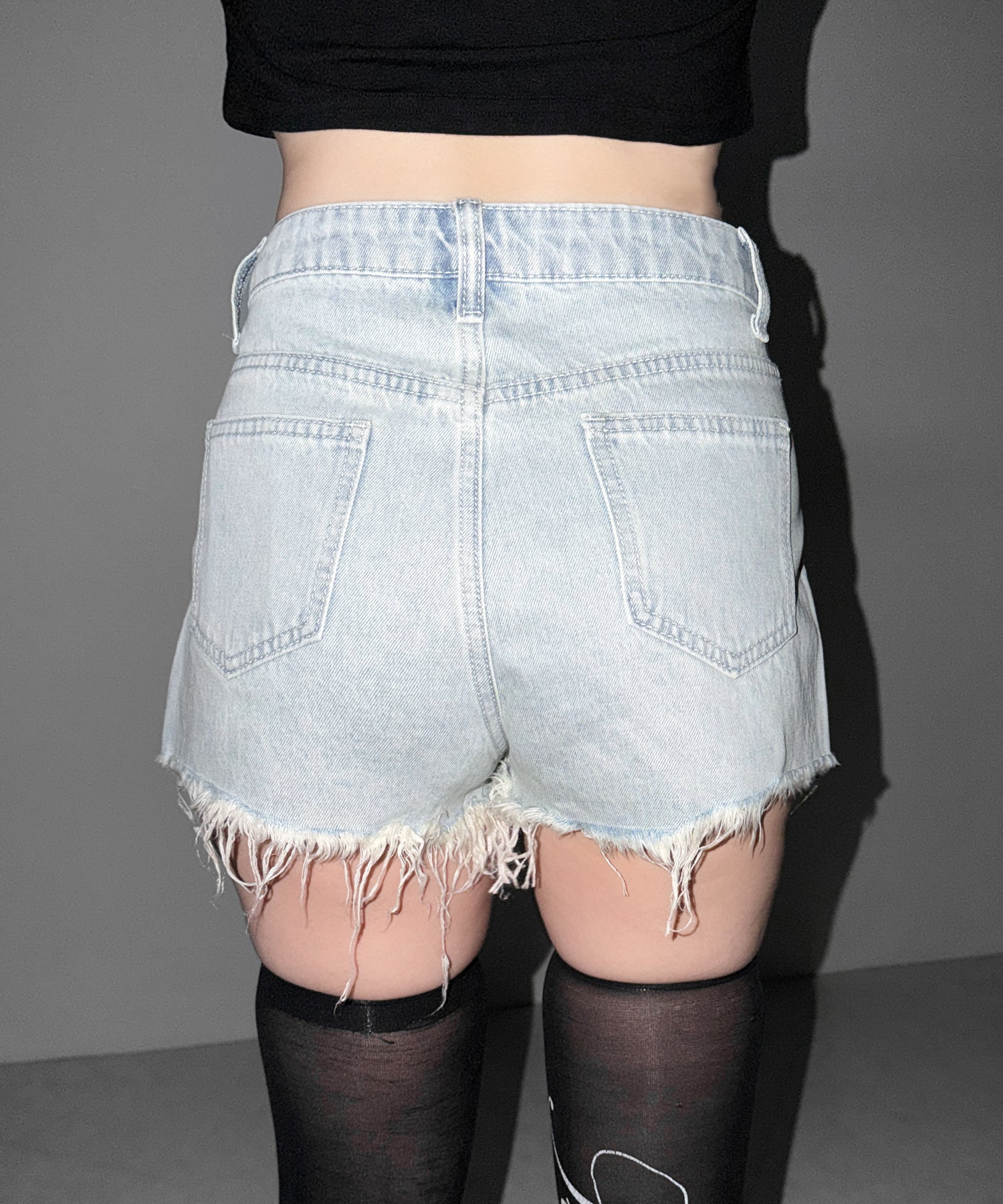 ラインストーンクラッシュダメージデニムショートパンツ／Rhinestone crash damage denim short pants