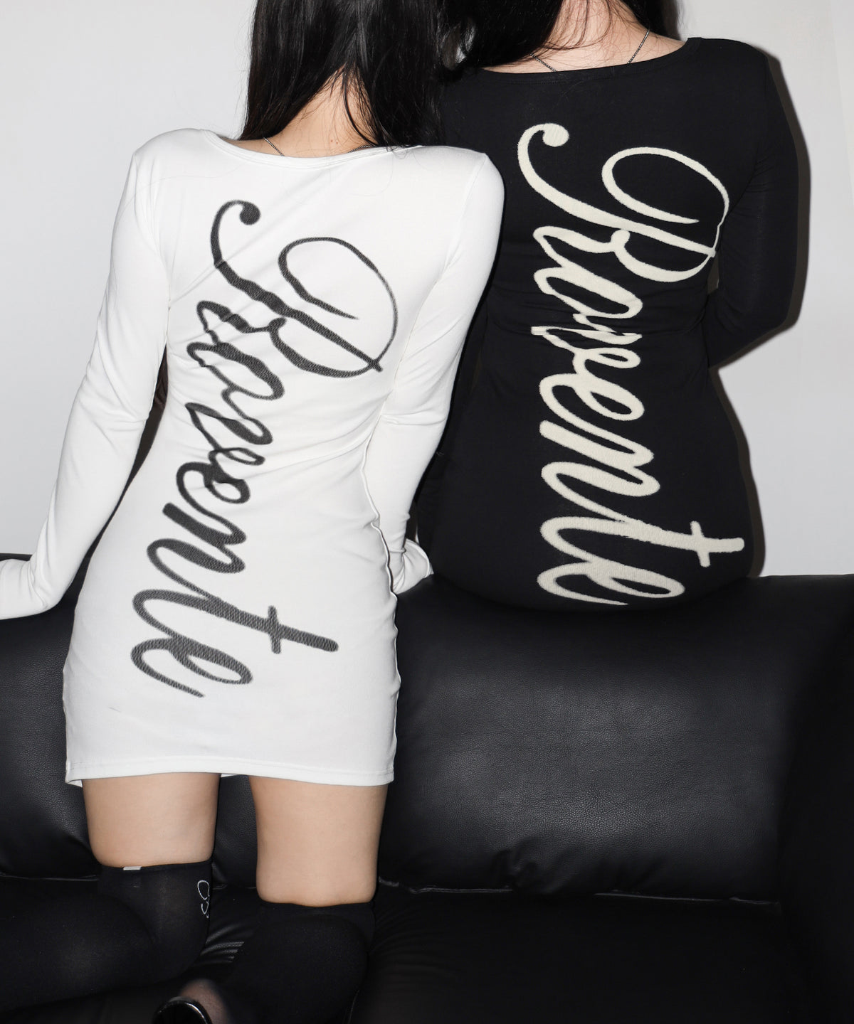 レタリングバックロゴスクエアタイトミニワンピース ／ lettering back logo square tight mini onepiece