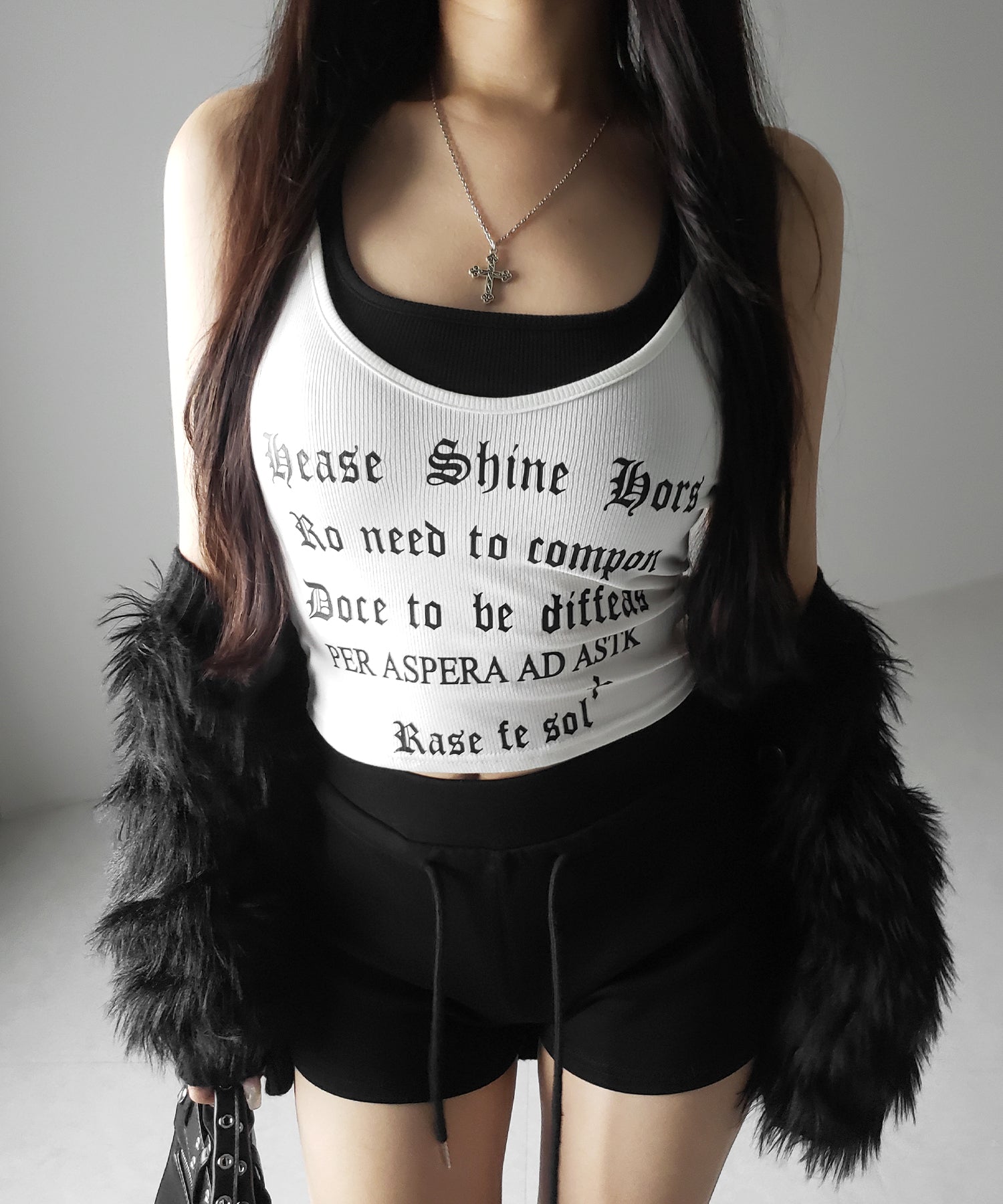 【 ２color 】グランジロゴレイヤードキャミソールトップス ／ grunge logo layered camisole tops