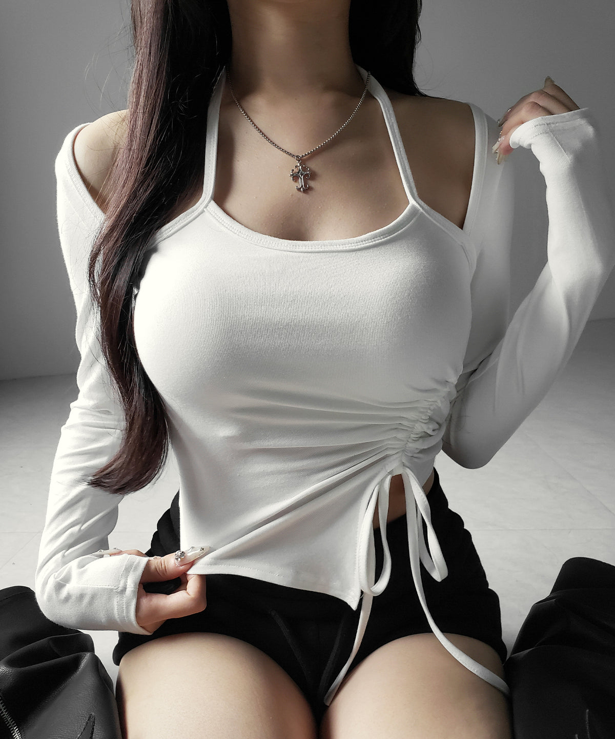クロスリボンスクエアネック長袖Ｔシャツ ／ cross ribbon square neck long sleeve T-shirts