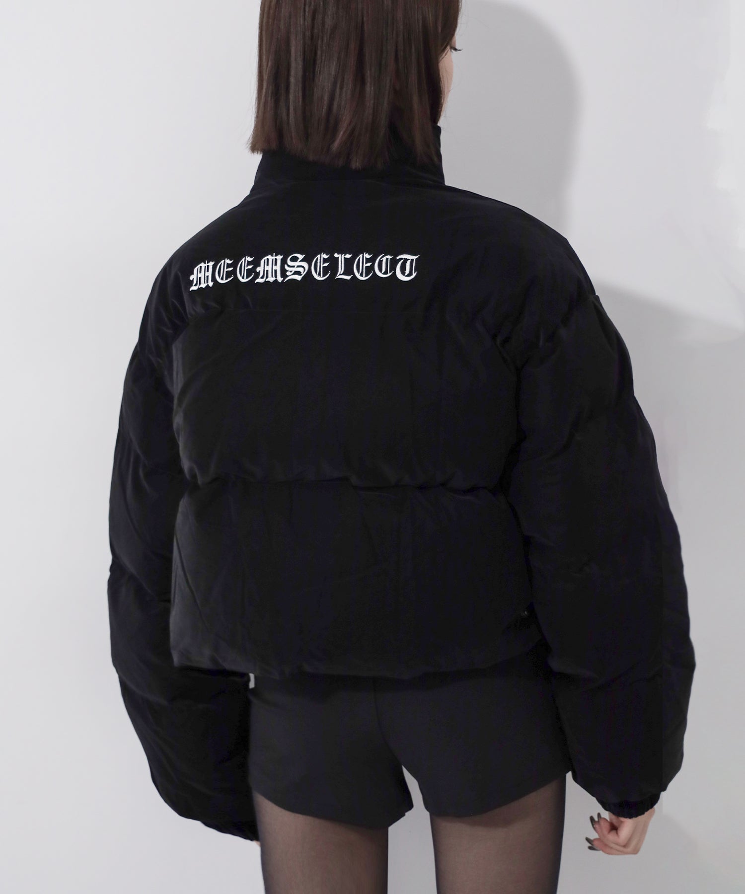 【 大好評につきロゴ無しバージョン追加！ 】グランジロゴ刺繍ショートパフダウンジャケット ／ grunge logo embroidery short puff down jacket
