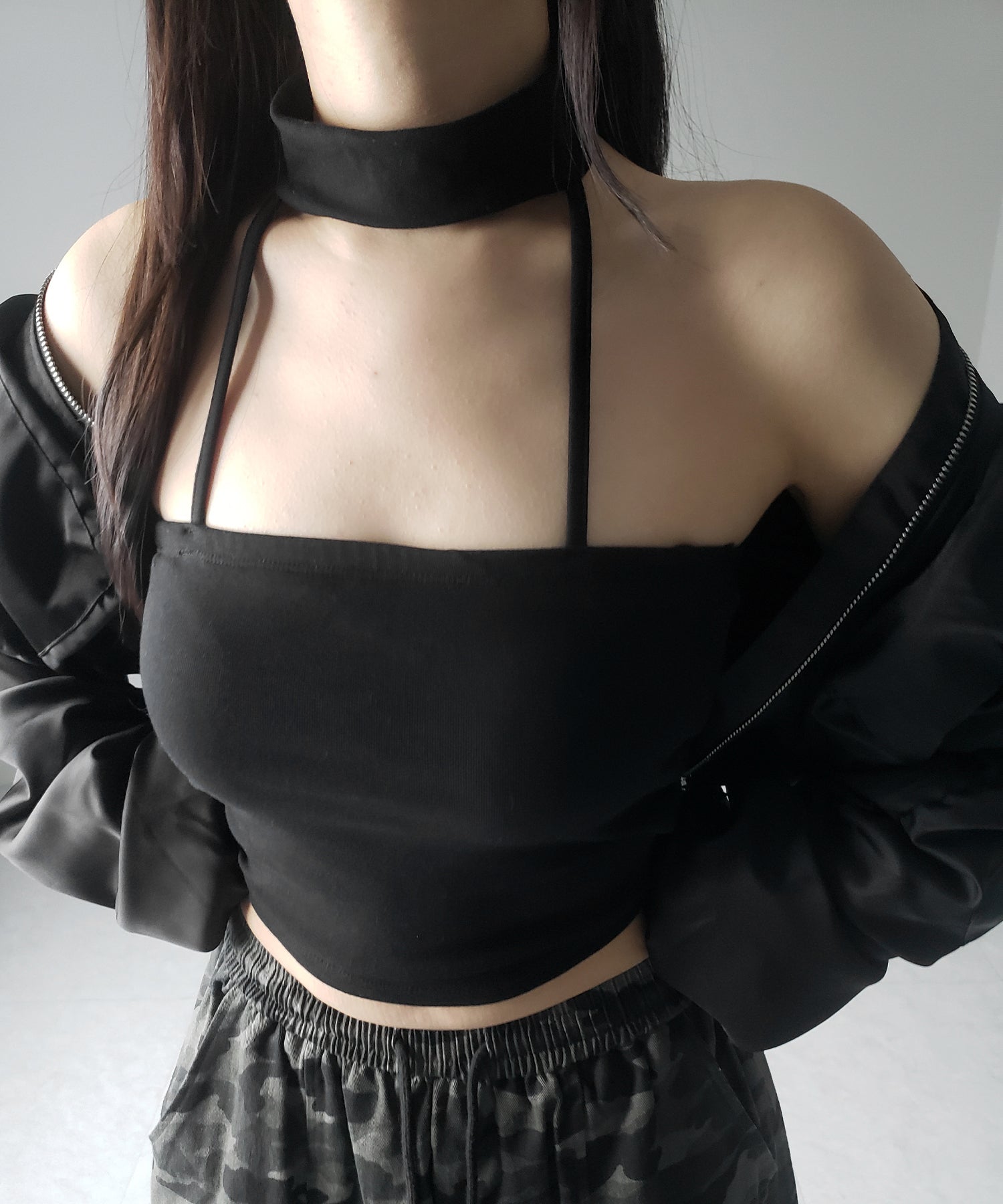 【 ３color ／ カップ付 】ダブルラインストラップチョーカーキャミソール ／ double line strap choker camisole