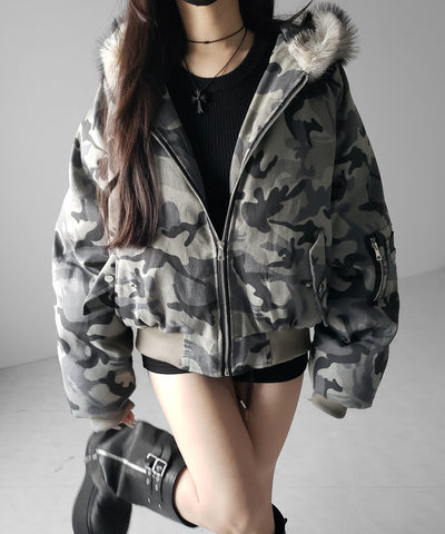 カモフラフェイクファーフーディ中綿ジャケット ／ camouflage fake fur hoodie down jacket