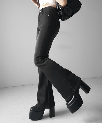 【４size 】美脚ハイウエストストレッチフレアデニム ／ slim leg High waist stretch flare denim