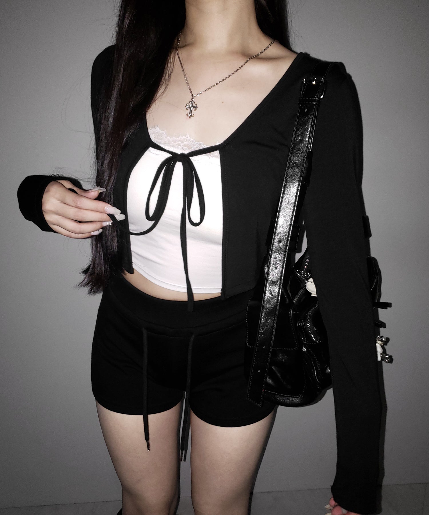 【 ２color 】フロントリボンカットソーショートカーディガン ／ front ribbon cutsew short cardigan