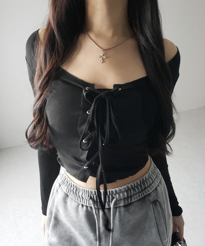 【 ３color 】レースアップフロントリボンショートスリムトップス ／ lace up front ribbon short slim tops