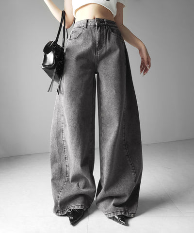 ヴィンテージライクウォッシュカーブワイドデニム ／ vintage like wash curve wide denim