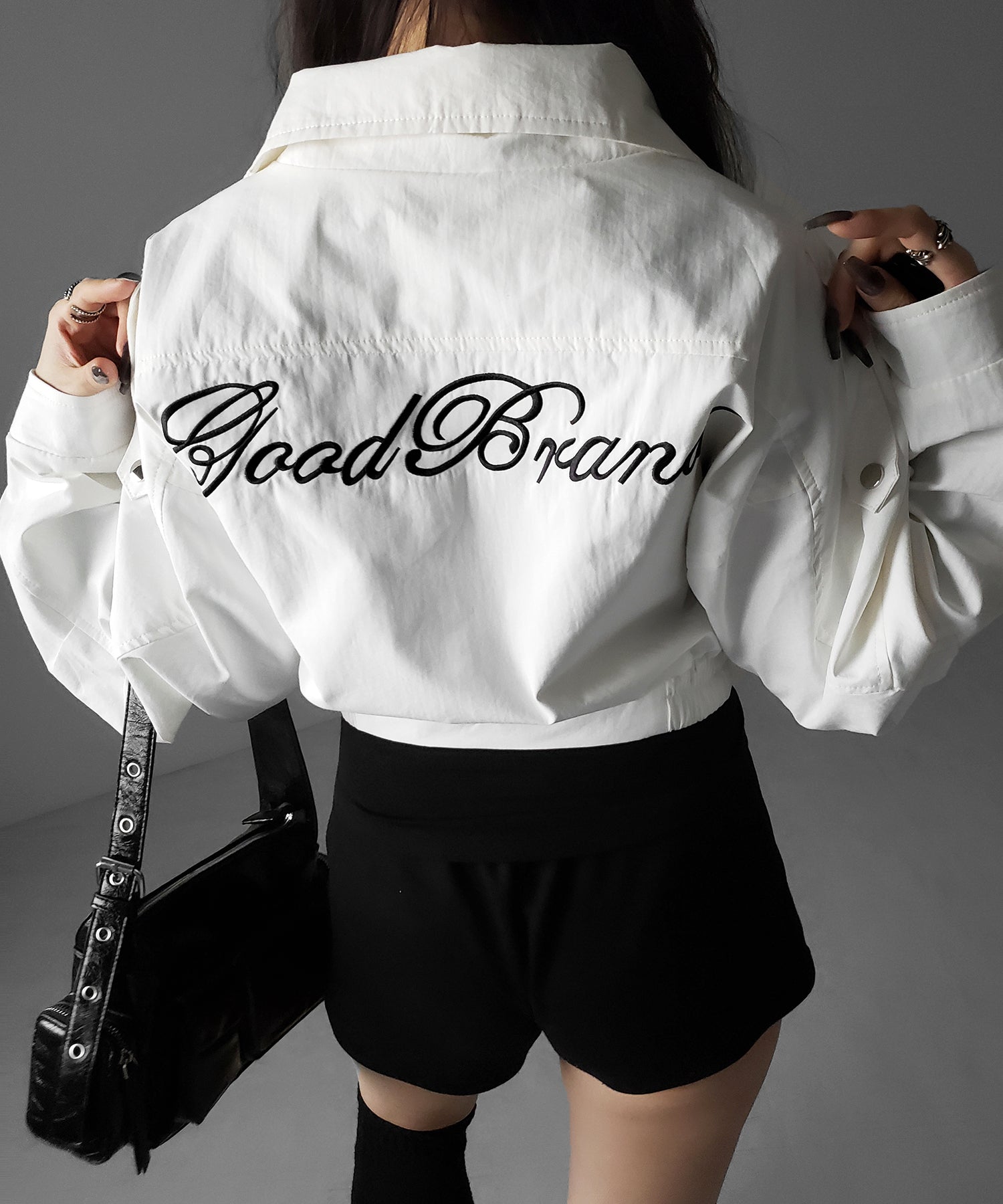 レタリングバックロゴスタンドカラーショートブルゾン ／ lettering back logo stand collar short blouson