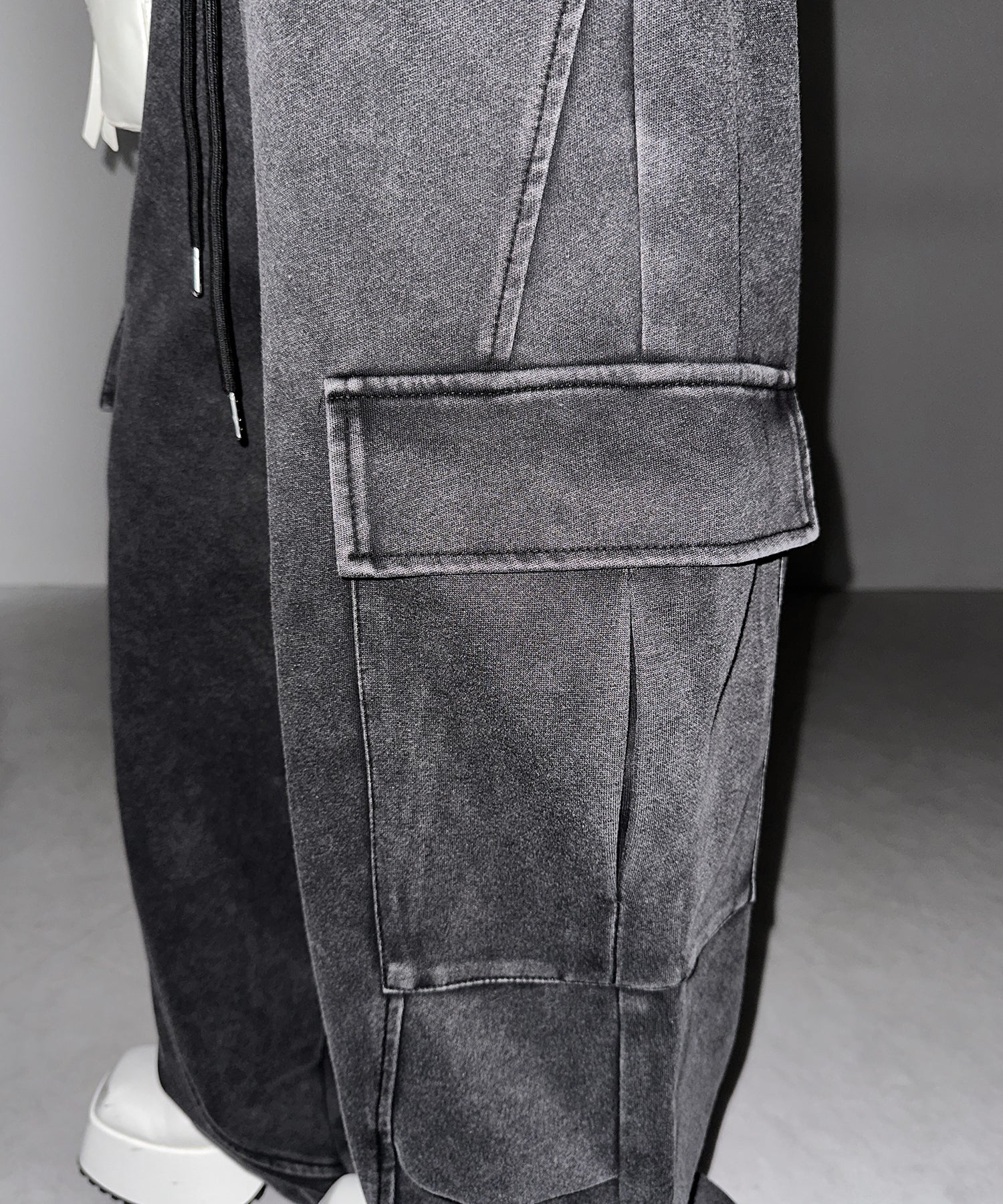【 裾絞り可能２WAY 】ピグメントヴィンテージタックカーゴスウェットパンツ ／ pigment vintage tuck cargo sweatpants