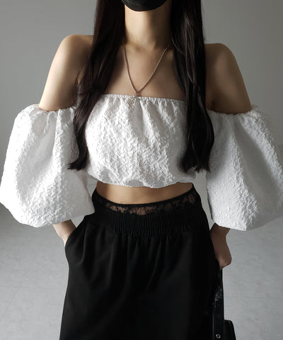 【 ２color 】オフショルダーボリュームパフショートブラウス ／ off shoulder volume puff short blouse