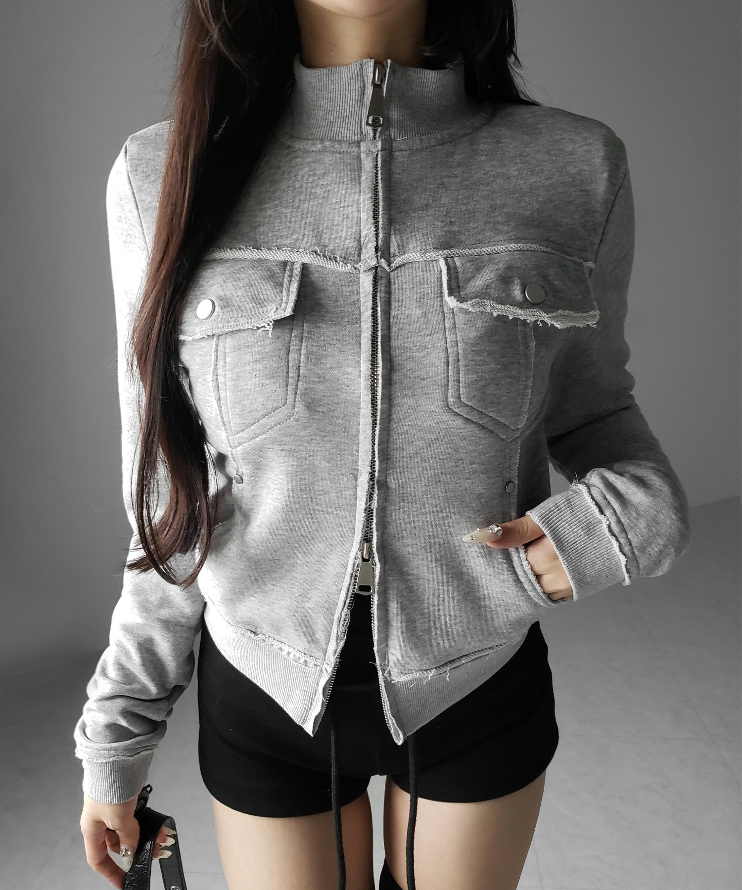 ダブルジップアウトポケット裏毛スリムジャケット ／ Double-zip outer pocket sweat slim jacket