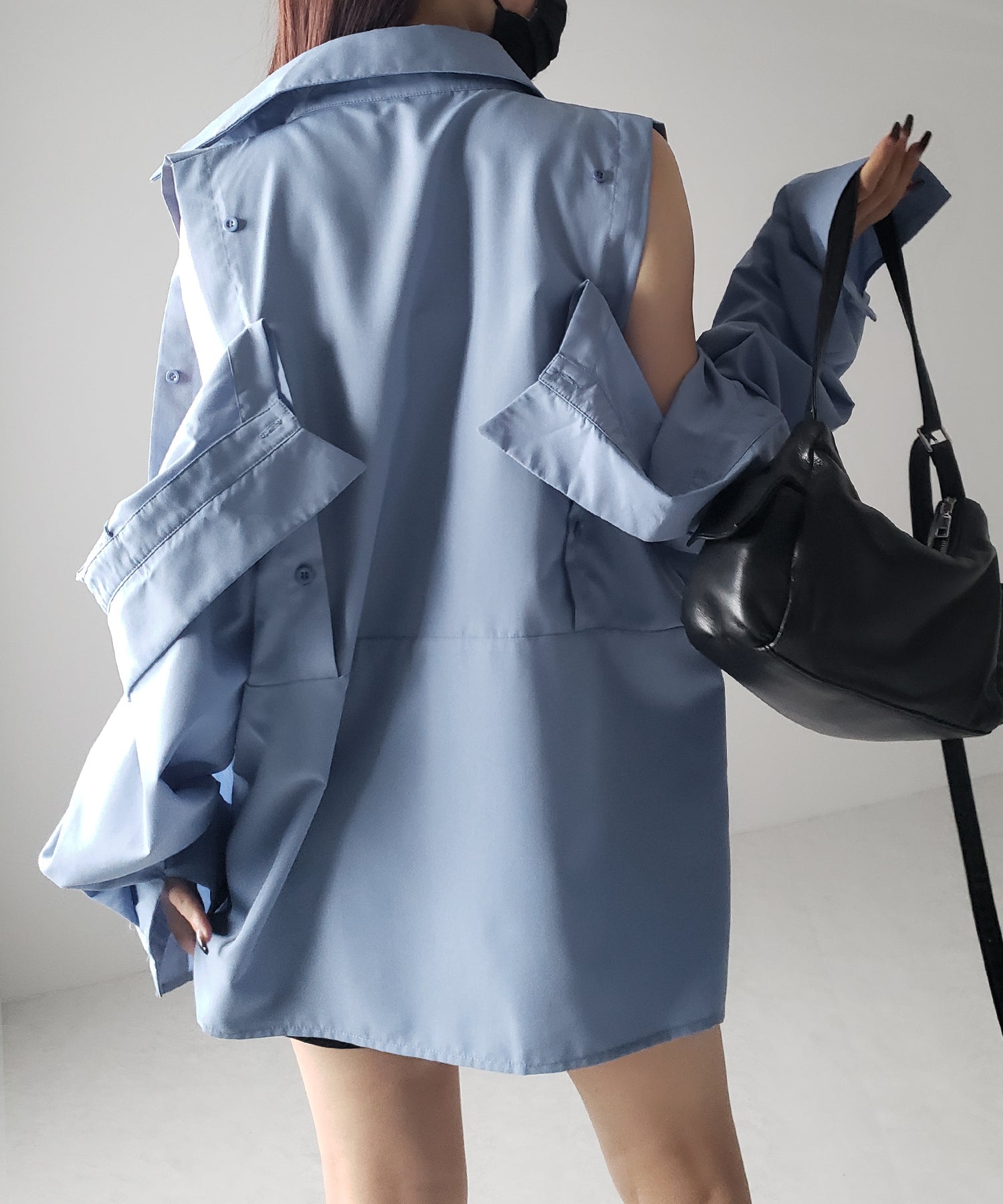 【 ３color 】オープンショルダーカットアウトビッグシャツ ／ open shoulder cutout big shirt