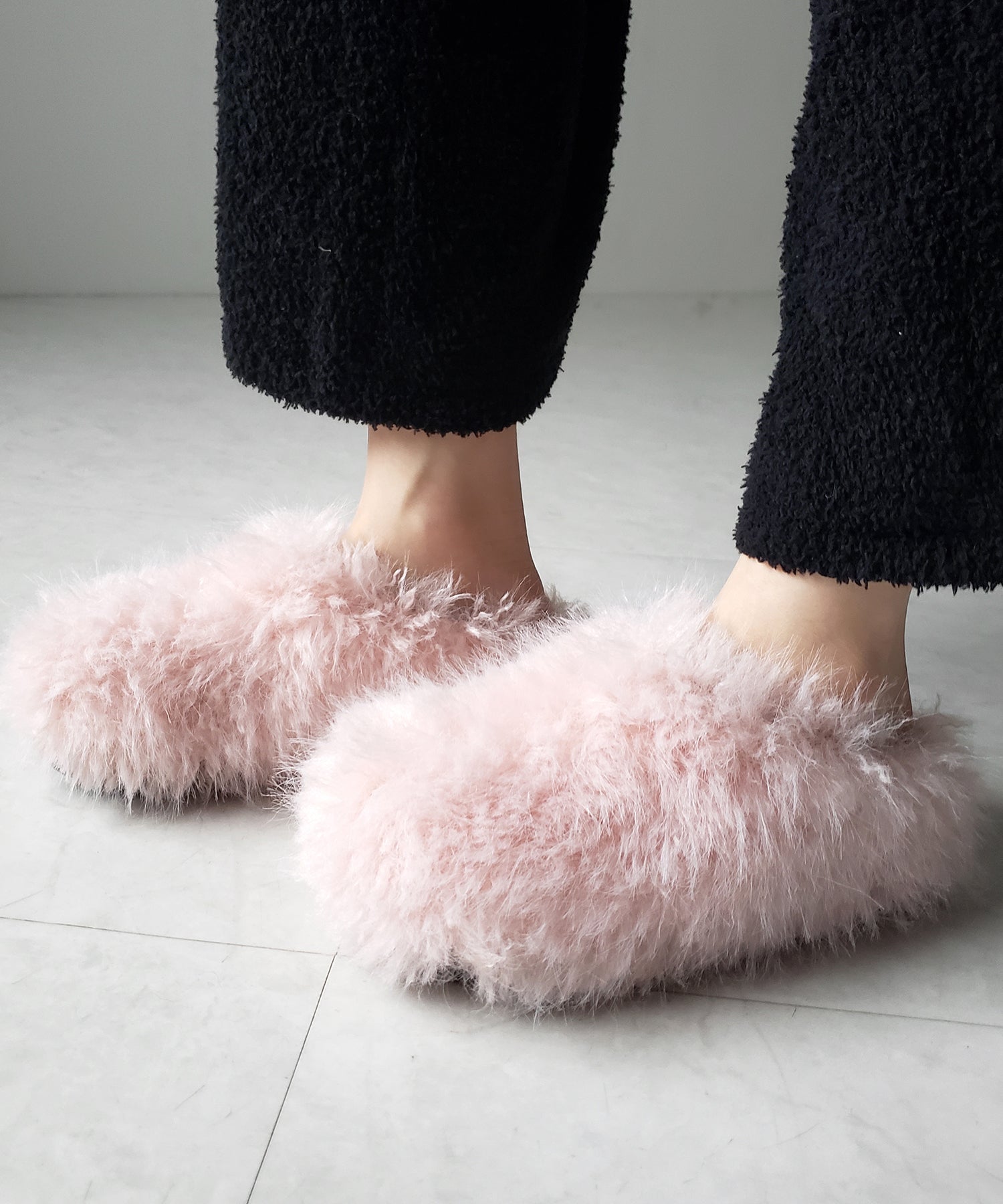 クリンクルフェイクファールームシューズ ／ crinkle fake fur room shoes
