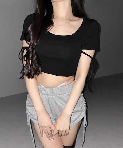リボンスクエアネックタイトＴシャツ ／ ribbon square neck tight T-shirts