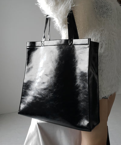 【 ２color ／ 大容量 】フェイクレザービッグスクエアトートバッグ ／ fake leather big square tote bag