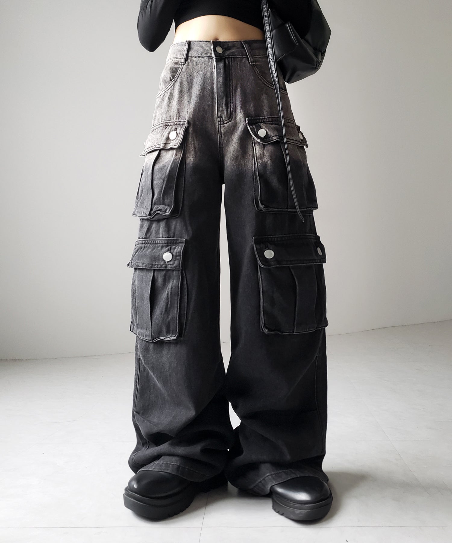 【 ３color ／４size 】オーバーダイグラデーションヴィンテージワイドカーゴデニム ／ overdyed gradation vintage wide cargo denim