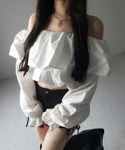 【 ２color 】オフショルダーフリルショートブラウス ／off shoulder frill short blouse