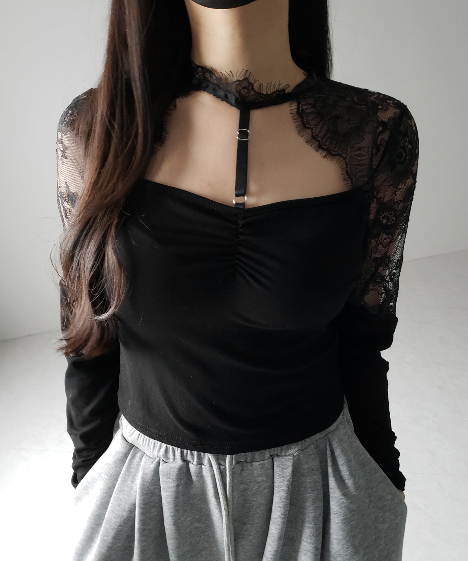 【 １color 】Y‐ストラップチョーカーレースドッキングトップス ／ Y-strap choker lace docking tops